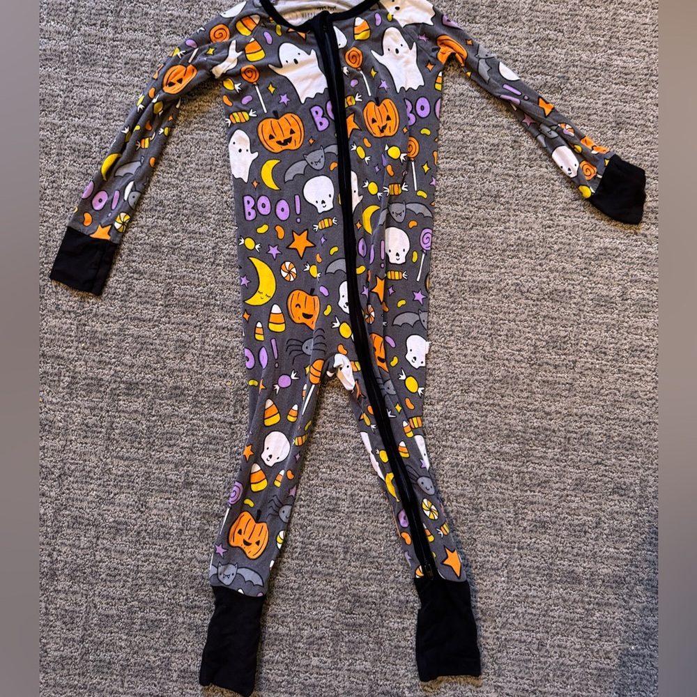 Little Sleepies Zippy size 18-24 months 🎃